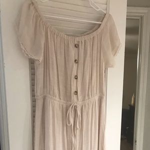 Bohemian maxi dress with lace detail in cream